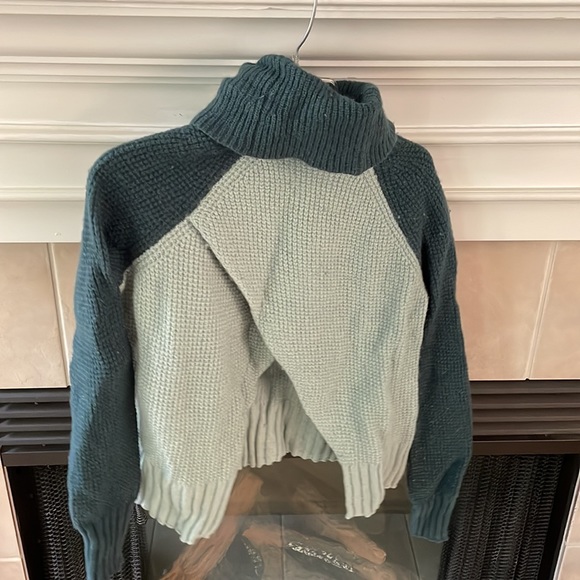 Madewell Sweater - Picture 2 of 3